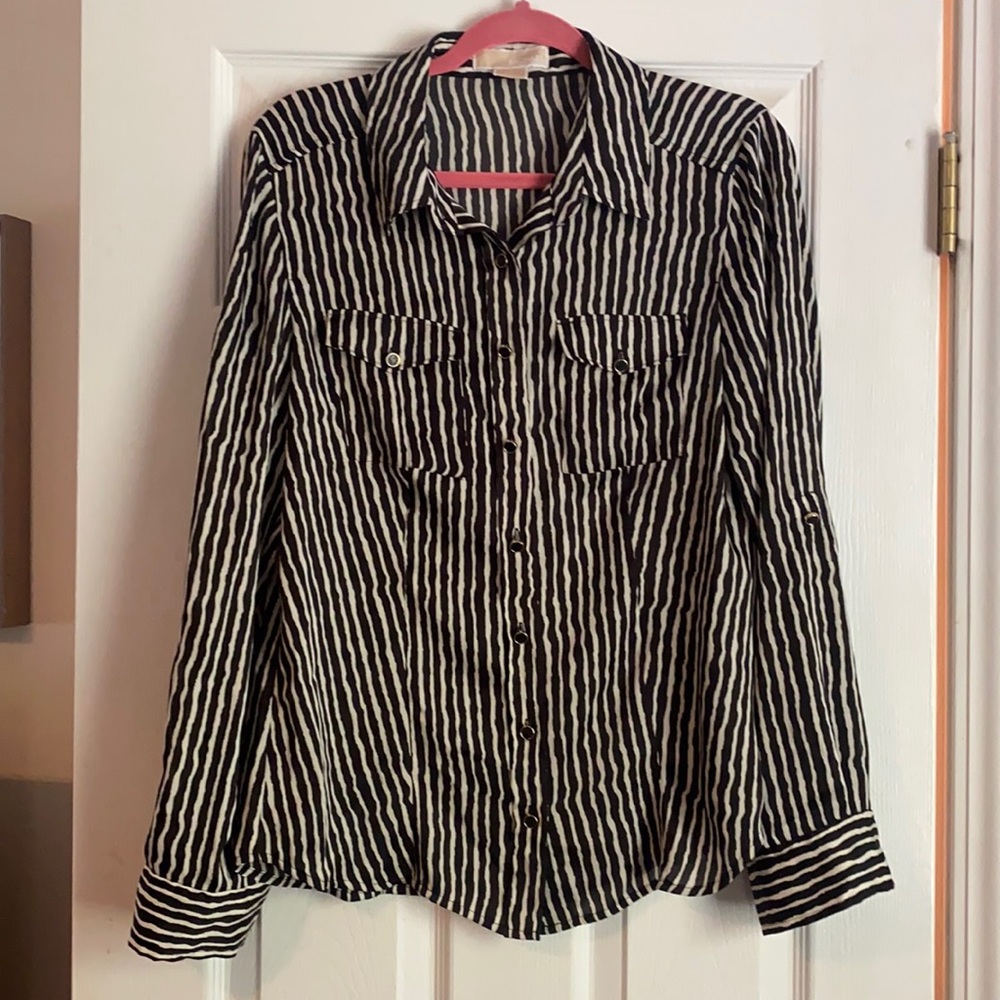 Michael Kors black&white silky button down size S